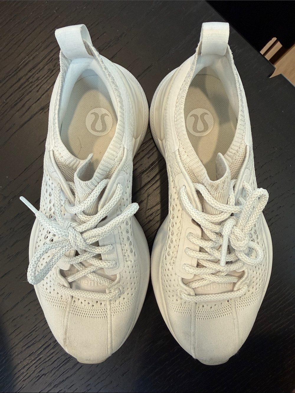 Lululemon like new running shoes 6.5